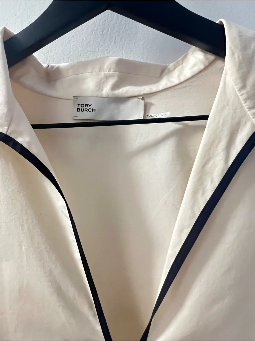 Tory Burch Cream Long-Sleeve Pullover Top with Contrast Trim
